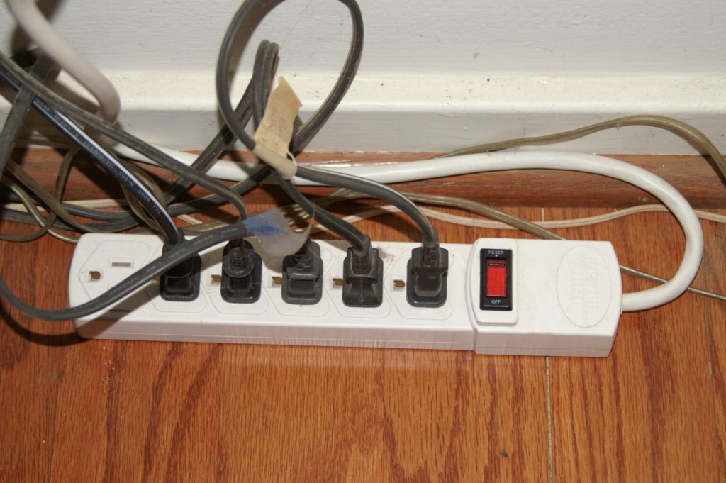 7 Things You Should Never Plug Into a Power Strip