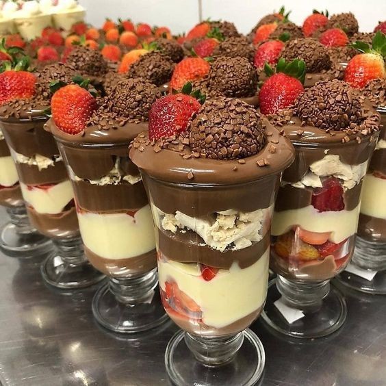 Strawberry Chocolate Brownie Trifle