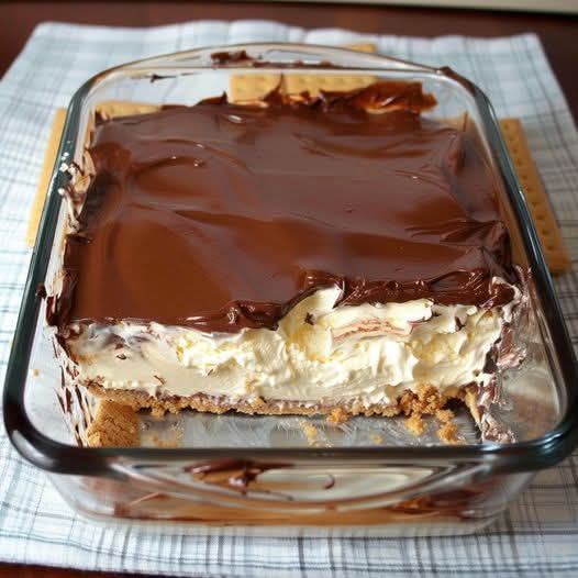 No-Bake Chocolate Eclair Cake Recipe