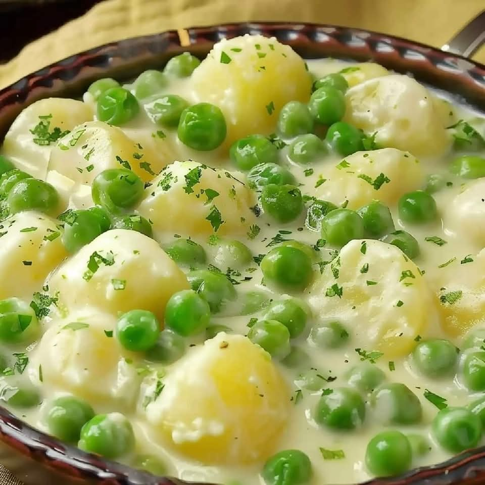 Creamed Potatoes and Peas Recipe