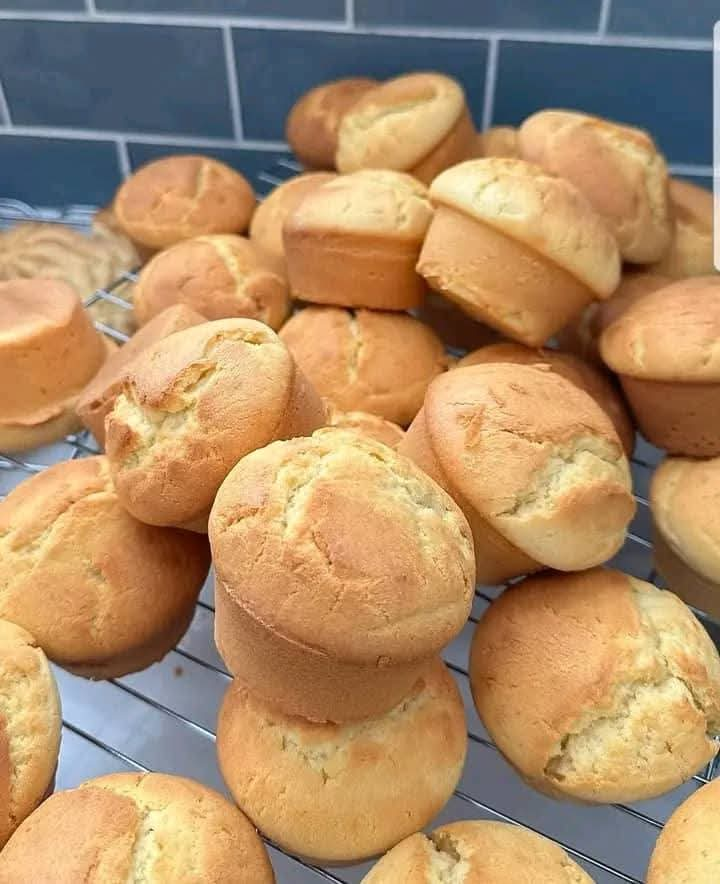 Golden Vanilla Muffins