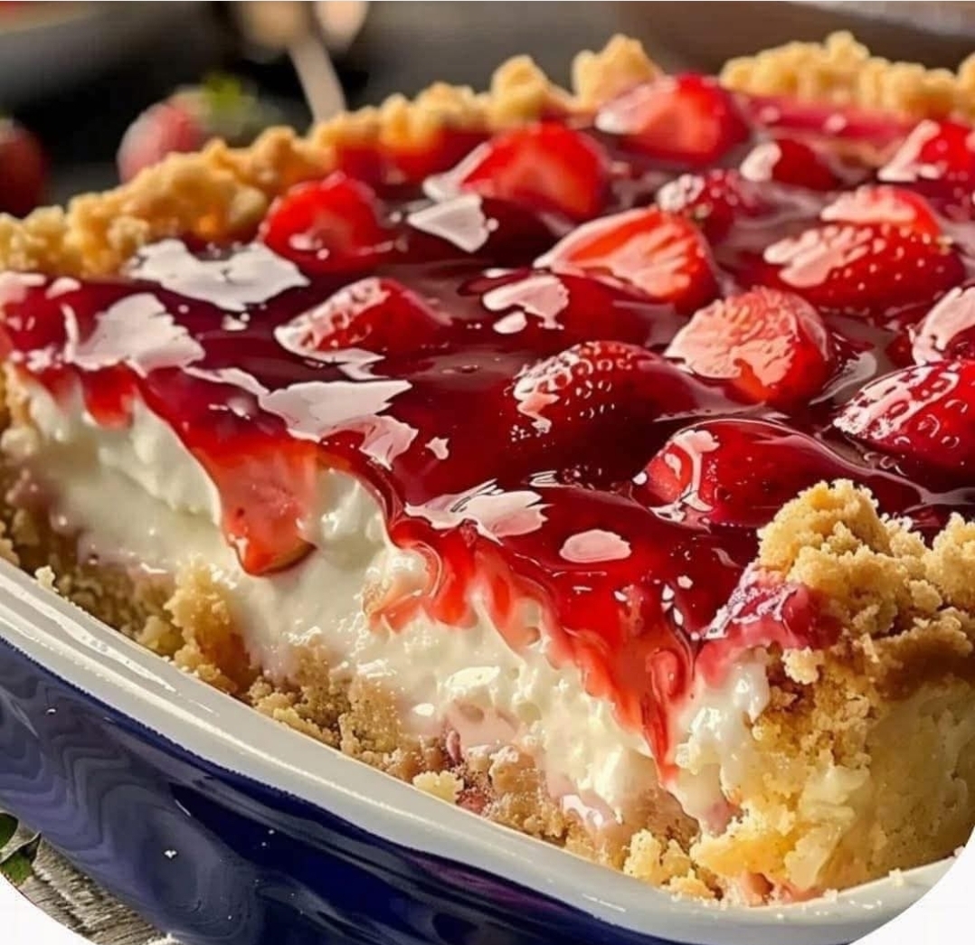 Strawberry Cheesecake Dump Cake