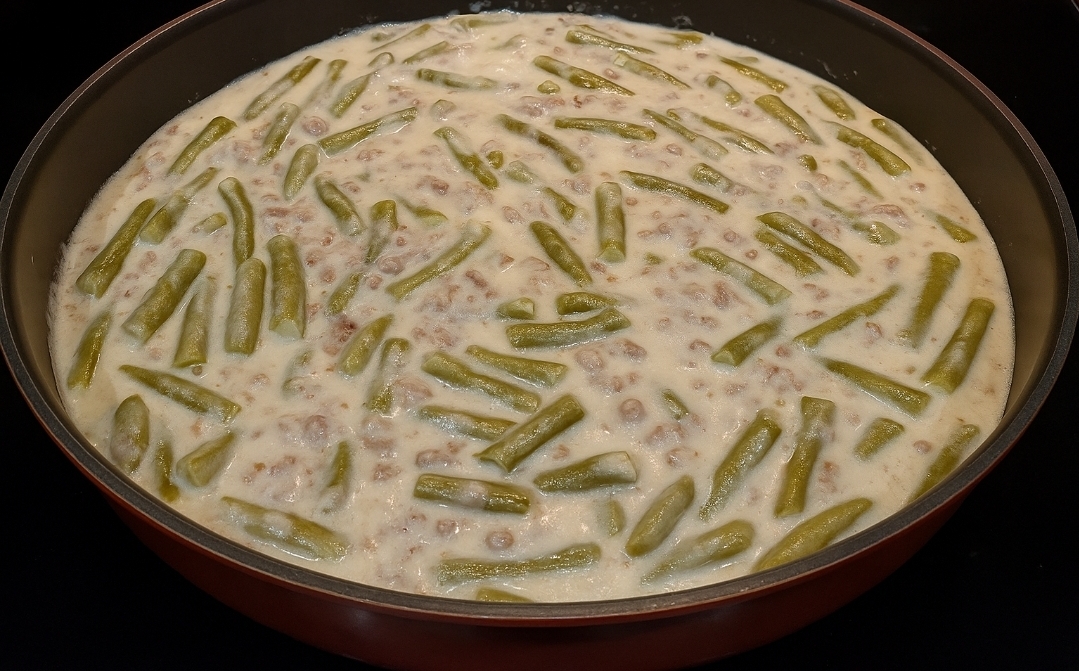 Creamy Skillet Green Bean Casserole
