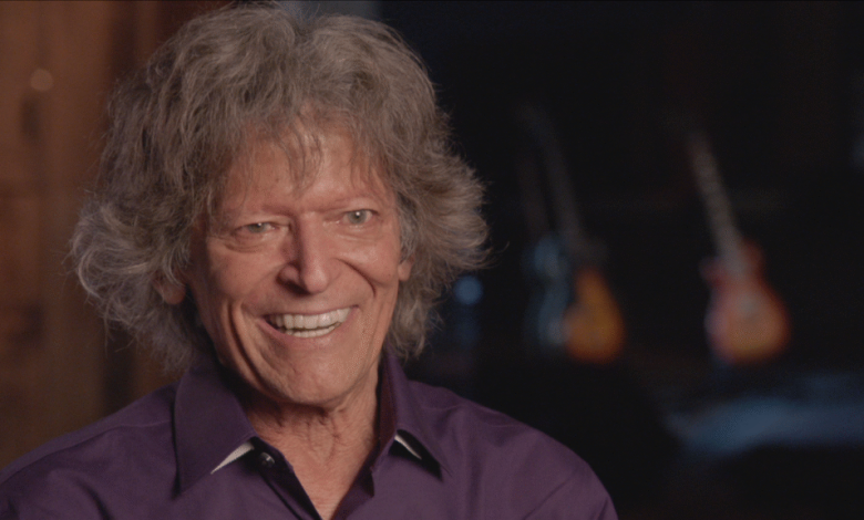 Legendary 70s Country Music Icon Passes Away at 73