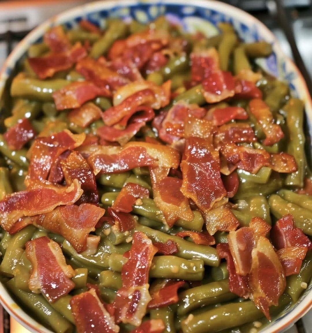 Would Anyone Here Actually Eat Smothered Green Beans With Bacon