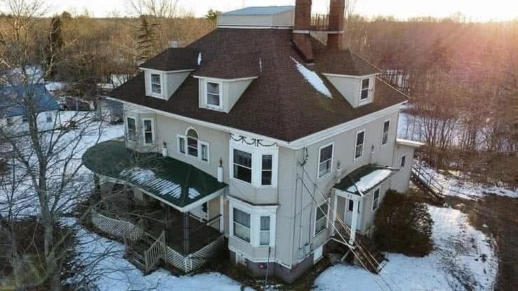 Maine 7 Bedroom Fuller Mansion With 1.95 Acres & Water Frontage Lists For Just $105,000!