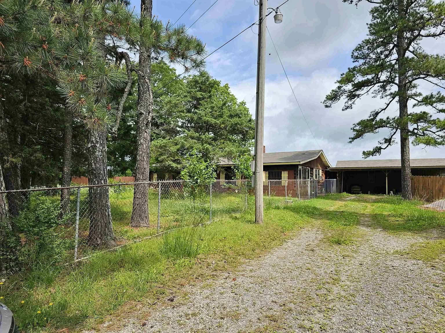 3-Bedroom Fixer-Upper on 20.95 Acres