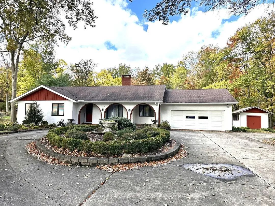 Comfortable Family Home in a Quiet Wickliffe Neighborhood