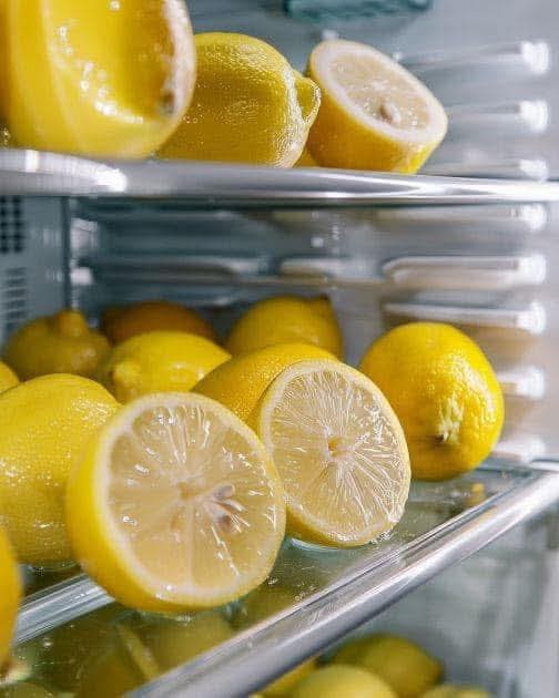 Place a Lemon in Your Fridge — Here’s Why What Experts Never Tell You