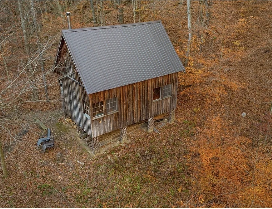 Rustic 1-Bedroom Cabin Retreat on 26 Acres