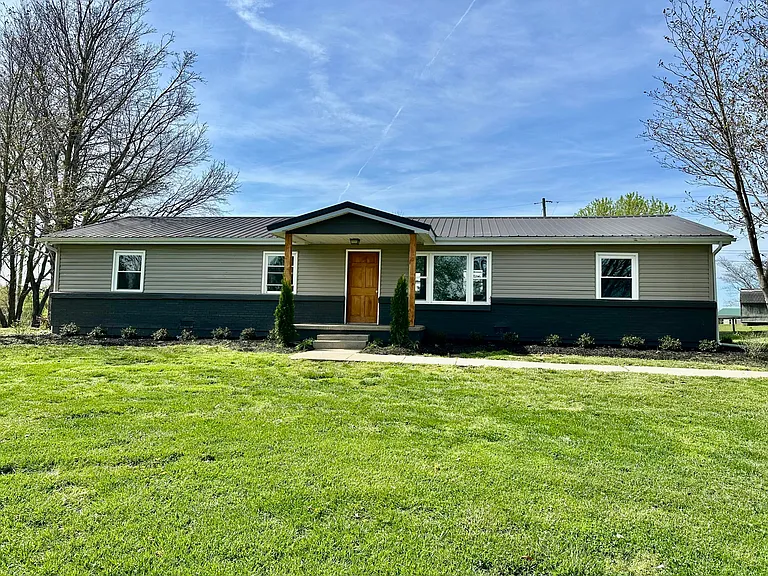 Beautifully Remodeled Private Ranch Home with Spacious Interior