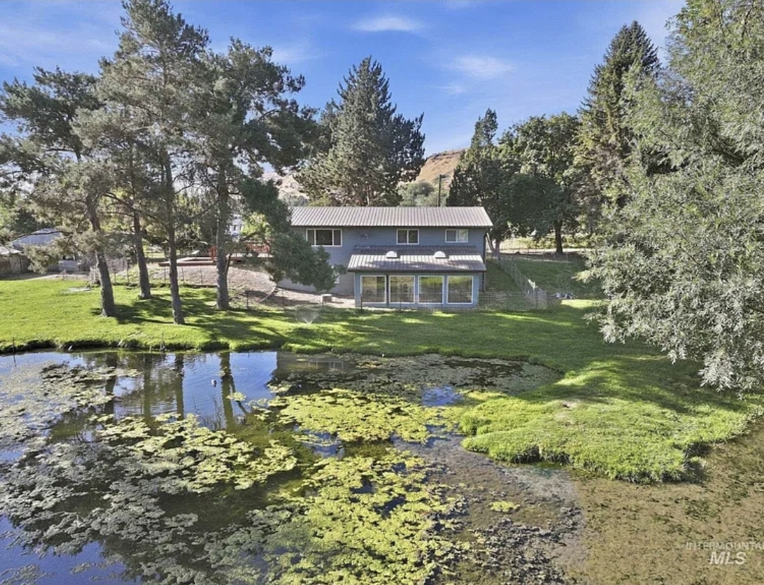 5-Bedroom River Country, Canyon Views, Pond, Fruit Trees