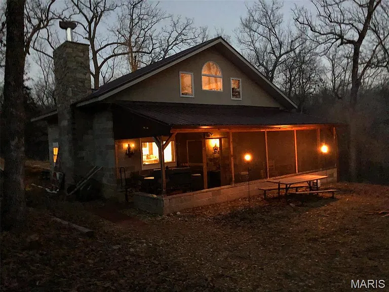 354 Acres With a 2-Bedroom Cabin and a 4-Acre Lake for Just $149,900