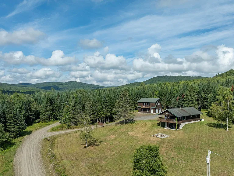 289 Acres with 3-Bedroom Log Home, Multiple Ponds, Detached Garage
