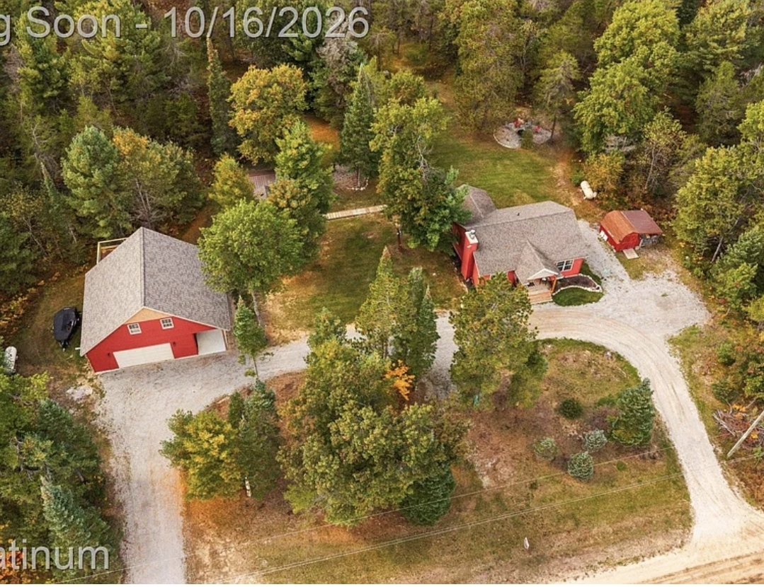 Hunting Retreat with 2-Bedrooms and 2 Bathrooms Home,