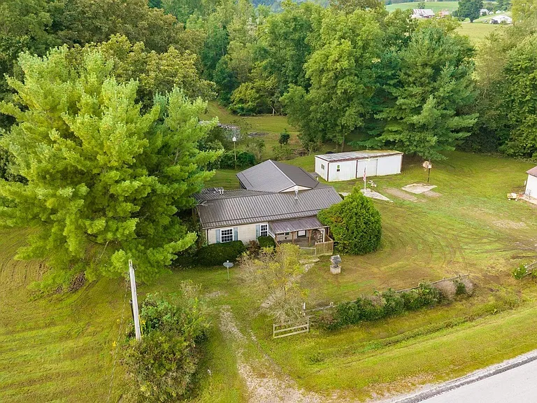 3-Bedroom, 2-Bath Manufactured Home, Pond, Creek
